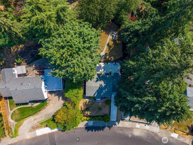 512 Bronson Place NE, Renton, WA 98056