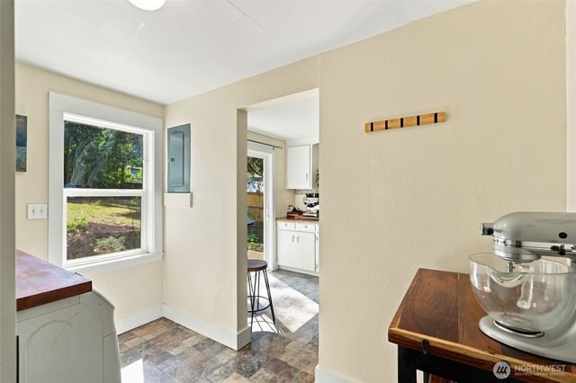 512 Bronson Place NE, Renton, WA 98056