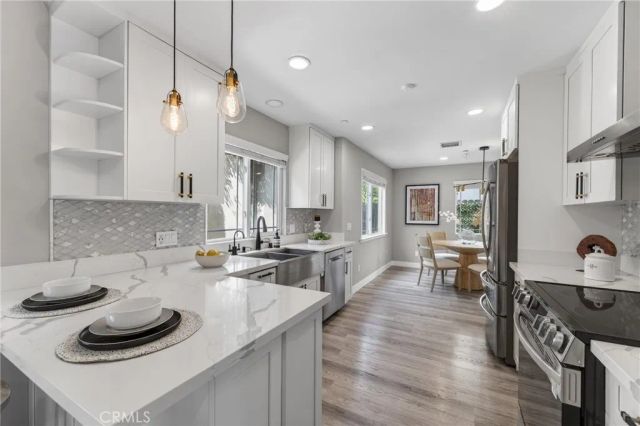 1124 S Mayflower, Monrovia, CA 91016