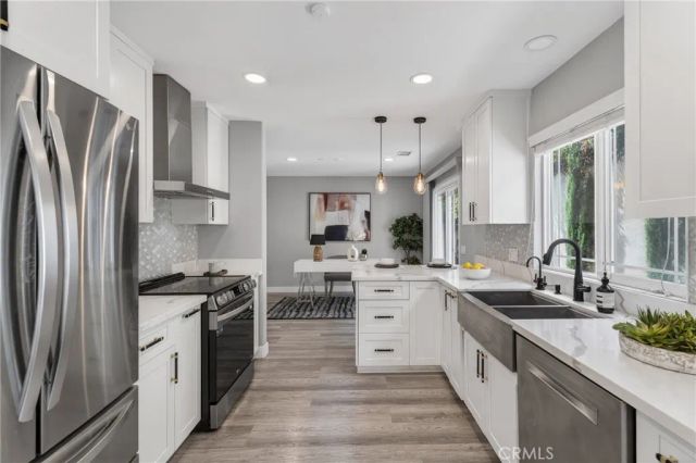 1124 S Mayflower, Monrovia, CA 91016