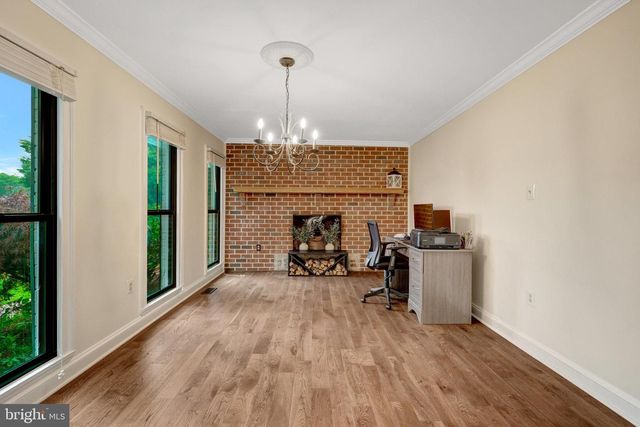 10904 BELGRAVIA CT, Great Falls, VA 22066