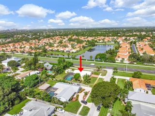 2480 Windsor Rd, Palm Beach Gardens, FL 33410