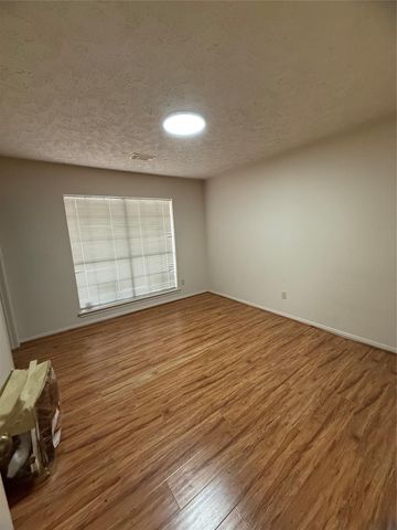 13319 Rosstown Drive, Sugar Land, TX 77478