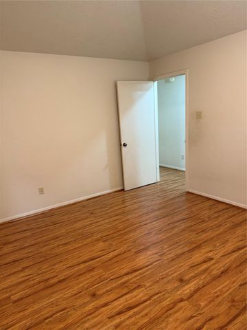 13319 Rosstown Drive, Sugar Land, TX 77478