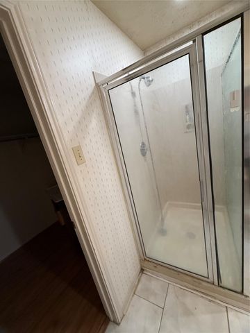 13319 Rosstown Drive, Sugar Land, TX 77478