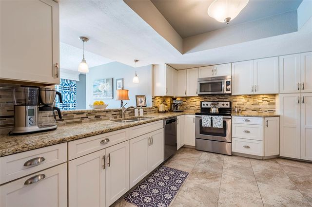 12312 89TH TERRACE, Seminole, FL 33772