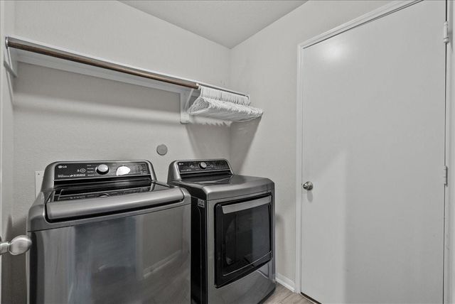 2207 Islawild Way, Texas City, TX 77510
