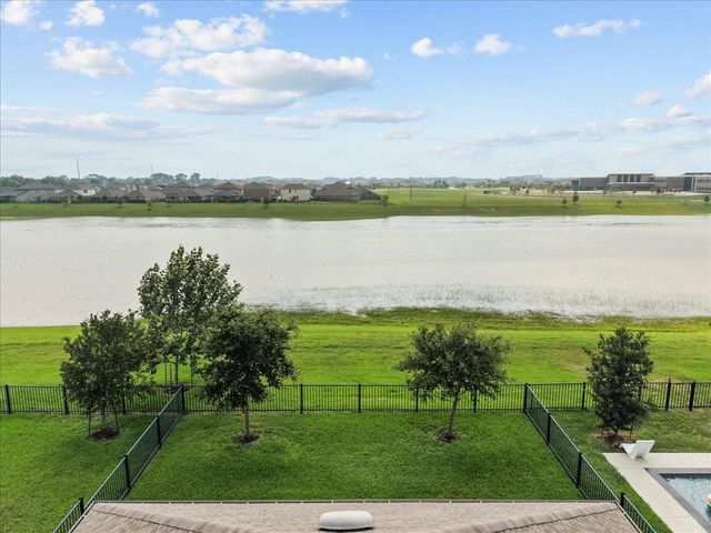 2207 Islawild Way, Texas City, TX 77510