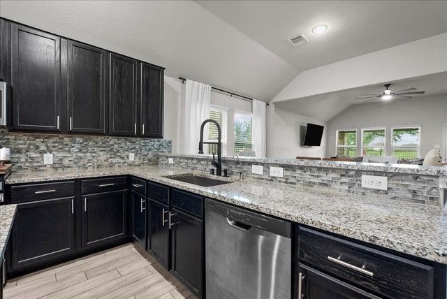 2207 Islawild Way, Texas City, TX 77510