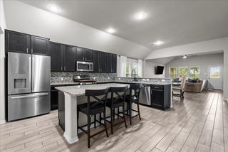 2207 Islawild Way, Texas City, TX 77510