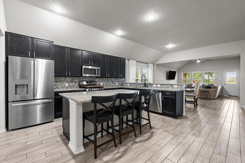 2207 Islawild Way, Texas City, TX 77510