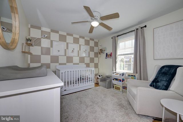 211 VALLEY FORGE RD, Cinnaminson, NJ 08077