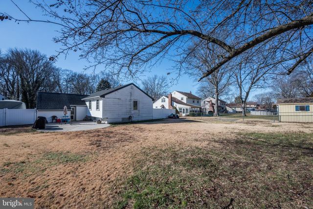 211 VALLEY FORGE RD, Cinnaminson, NJ 08077