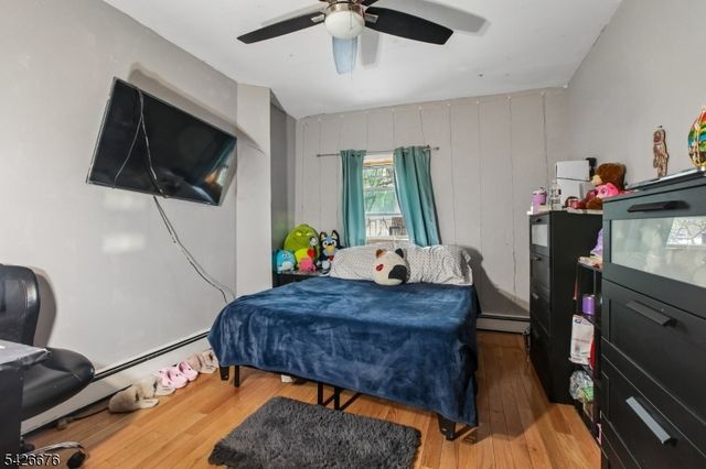 410 E Main St, Bound Brook Boro, NJ 08805