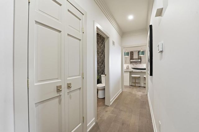 76 Le Mans Court, Prairie Village, KS 66208