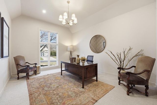 76 Le Mans Court, Prairie Village, KS 66208