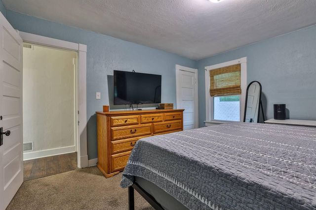 525 Watervliet Avenue, Dayton, OH 45420