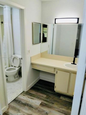 15530 SW 80th Street C-306, Miami, FL 33193
