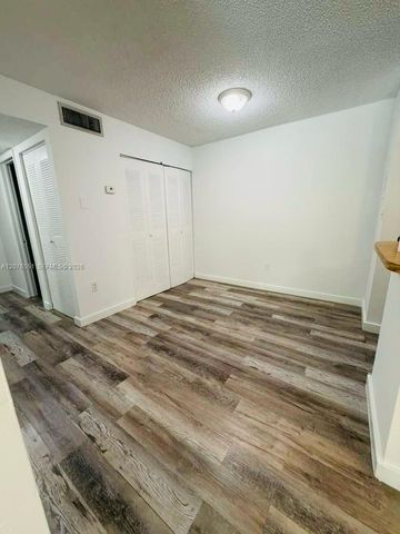 15530 SW 80th Street C-306, Miami, FL 33193