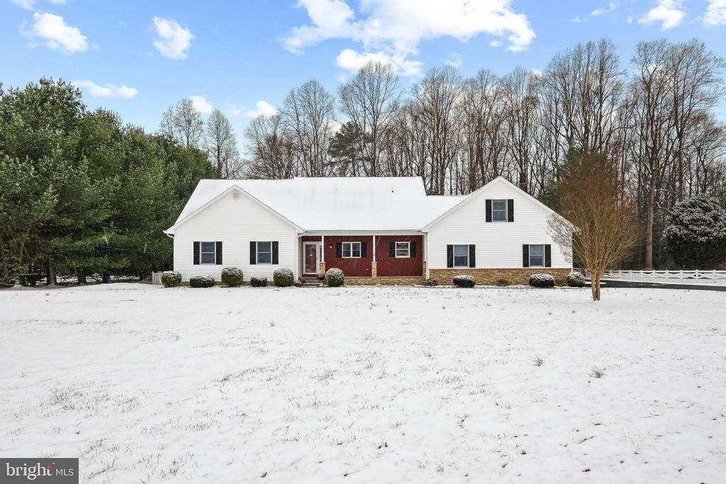 137 S PAULA LYNNE DR, Seaford, DE 19973