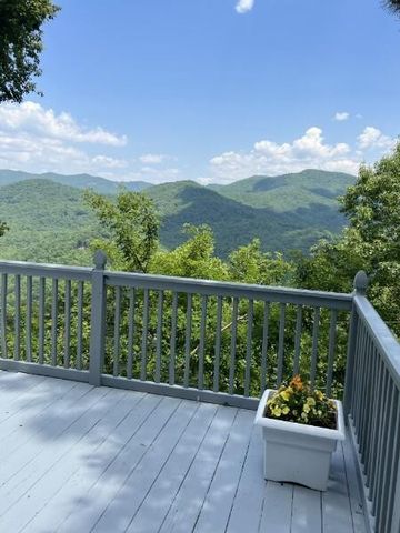 889 Big Ridge Road, Franklin, NC 28734