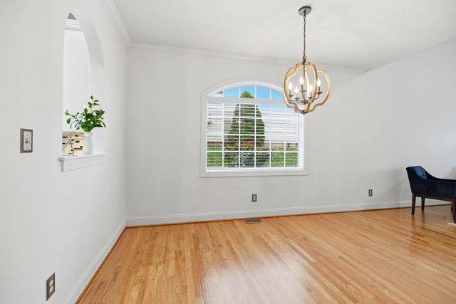 47 VILLA VIEW DR, Staunton, VA 24401