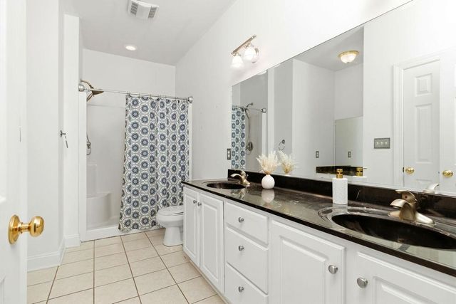 47 VILLA VIEW DR, Staunton, VA 24401