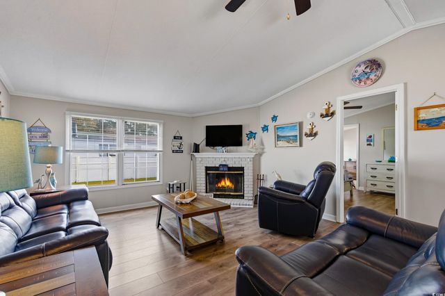 3136 Lyndon Dr., Little River, SC 29566