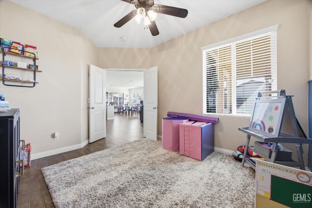 4504 Basque Street, Bakersfield, CA 93313