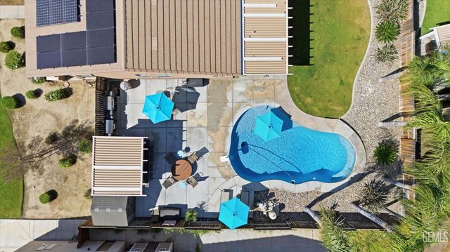 4504 Basque Street, Bakersfield, CA 93313