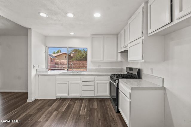 1253 Morven Street, Lancaster, CA 93535