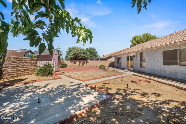 1253 Morven Street, Lancaster, CA 93535