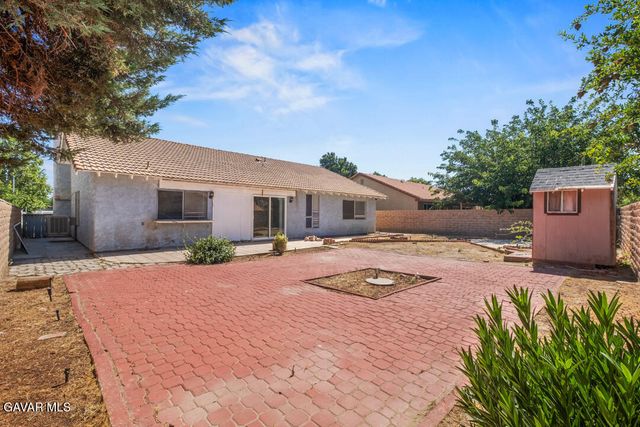 1253 Morven Street, Lancaster, CA 93535