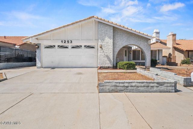 1253 Morven Street, Lancaster, CA 93535