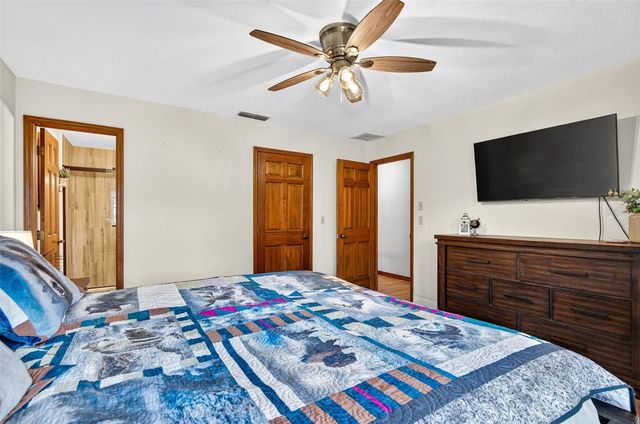 11037 GIFFORD DR, Spring Hill, FL 34608