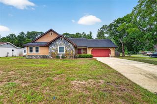 11037 GIFFORD DR, Spring Hill, FL 34608