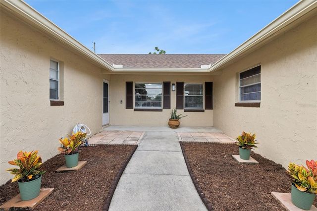 618 HATTAWAY DRIVE, Altamonte Springs, FL 32701