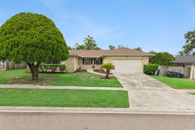 618 HATTAWAY DRIVE, Altamonte Springs, FL 32701