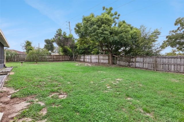 618 HATTAWAY DRIVE, Altamonte Springs, FL 32701