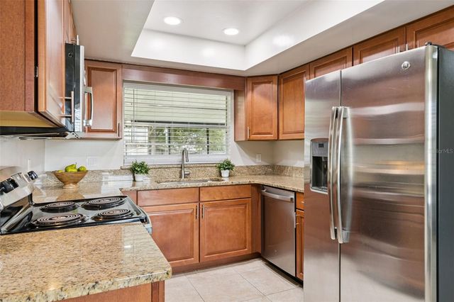 618 HATTAWAY DRIVE, Altamonte Springs, FL 32701