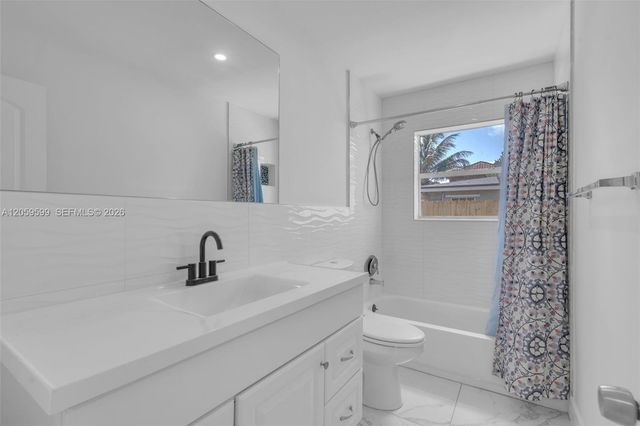 3120 SW 17th Street, Fort Lauderdale, FL 33312
