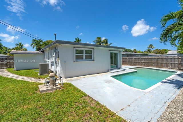 3120 SW 17th Street, Fort Lauderdale, FL 33312