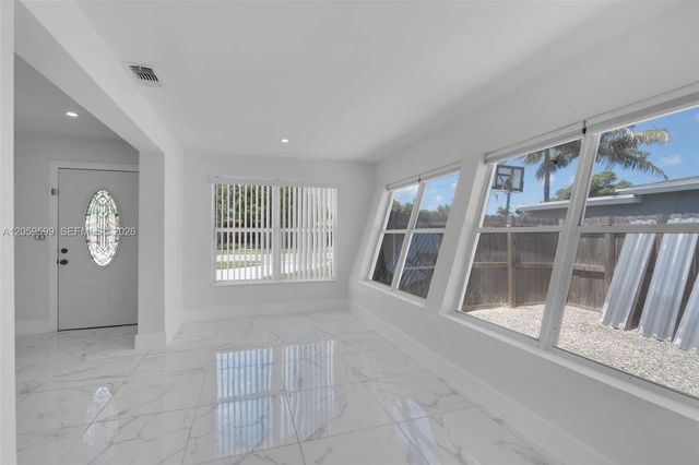 3120 SW 17th Street, Fort Lauderdale, FL 33312