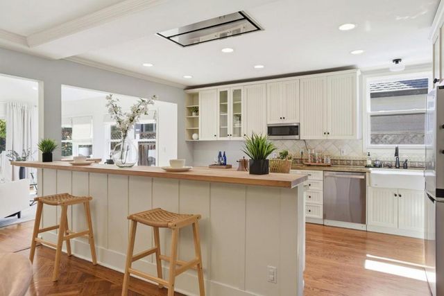 453 26th Avenue, San Mateo, CA 94403