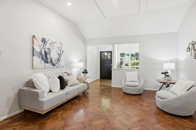 453 26th Avenue, San Mateo, CA 94403