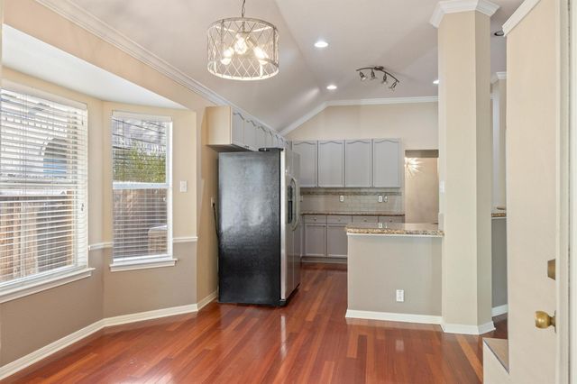 7124 Quimper LN, Austin, TX 78749