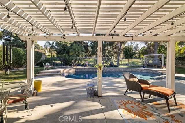 1372 Avenida Loma Vista, San Dimas, CA 91773