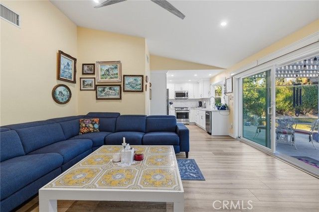 1372 Avenida Loma Vista, San Dimas, CA 91773