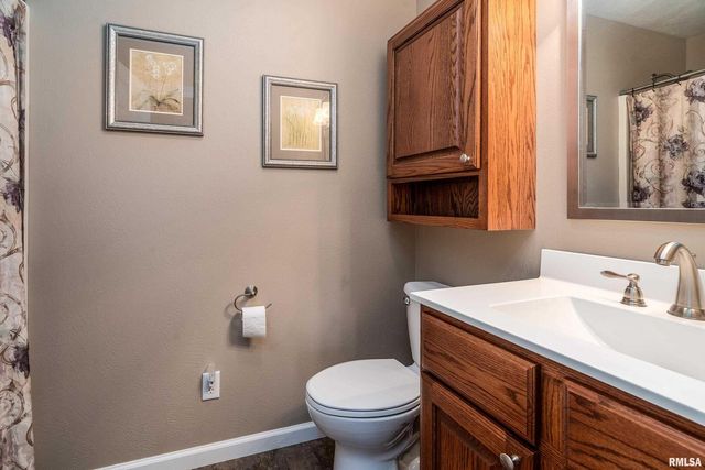 1101 CALIFORNIA Street, Carterville, IL 62918