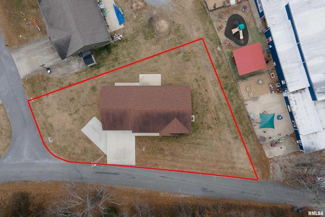 1101 CALIFORNIA Street, Carterville, IL 62918